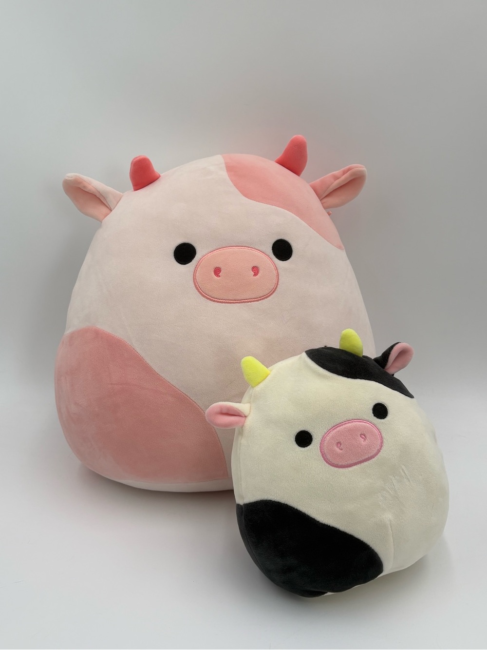 Squishmallows Cow Plush Lot 16” Peach & 10” Black White Stuffed Animals Pair